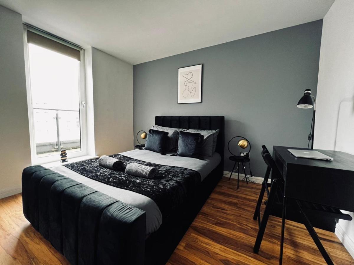 2 Bedroom Penthouse Apartamento