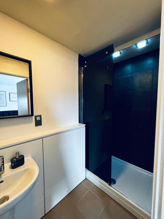2 Bedroom Penthouse Apartamento Birmingam